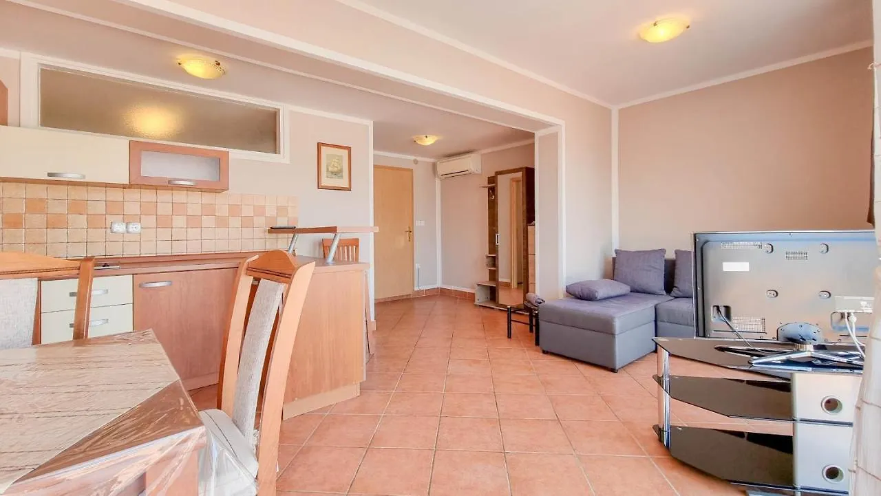 Crveni Vrh 3 Apartment Crveni Vrh