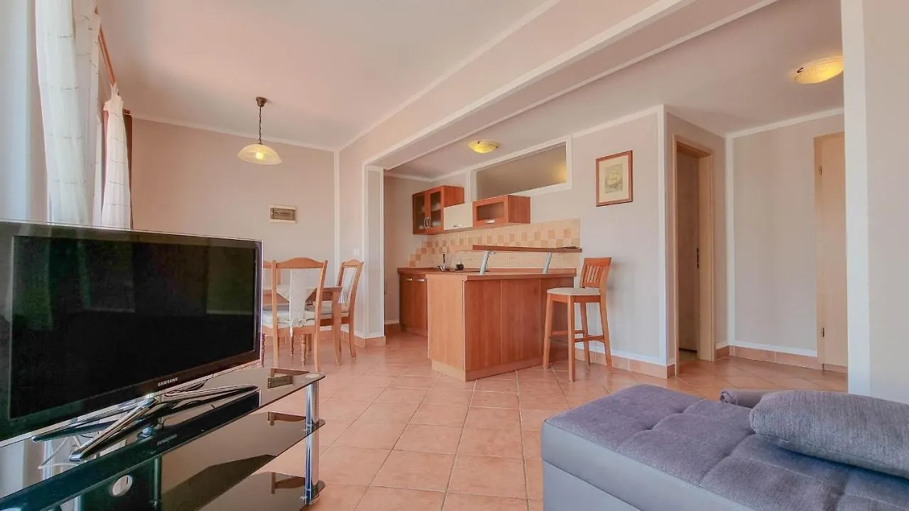 Crveni Vrh 3 Apartment