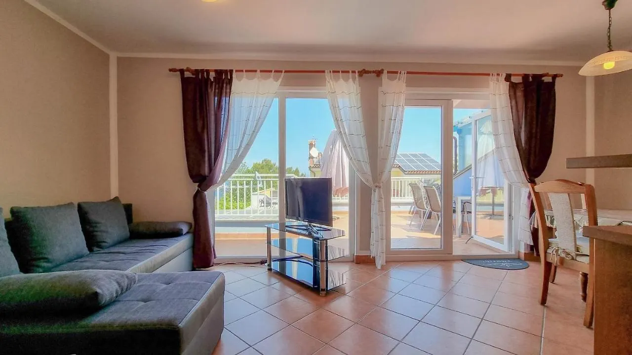 Crveni Vrh 3 Apartment